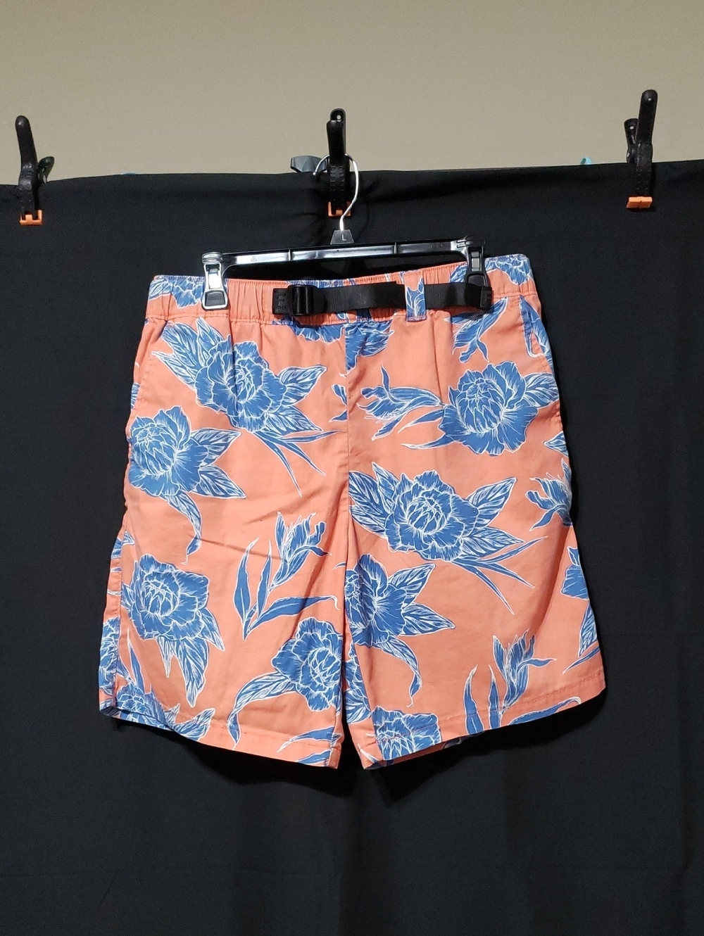 Levi's Men's Orange & Blue Floral Utility Shorts With An Adjustable Belted Waist
